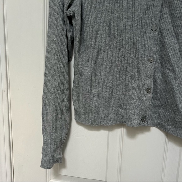 Grey Cropped Cardigan - Picture 6 of 6